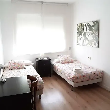 Piso Zona Plaza Espana, Junto A Montjuic, Apartment Barcelona